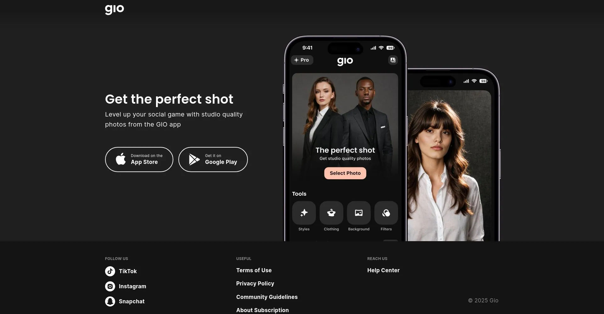 Pantalla de inicio de la app GIO mostrando herramientas de edición de fotos